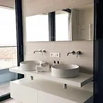 High-end Seaview In Oosteroever 6 Guests * أوستيند