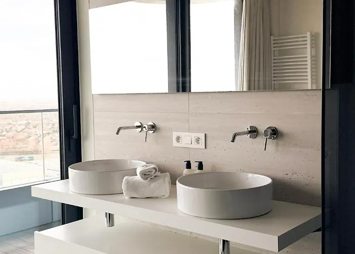 High-end Seaview In Oosteroever 6 Guests * Остенде